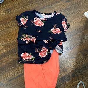 Flower blouse with Leggings size S